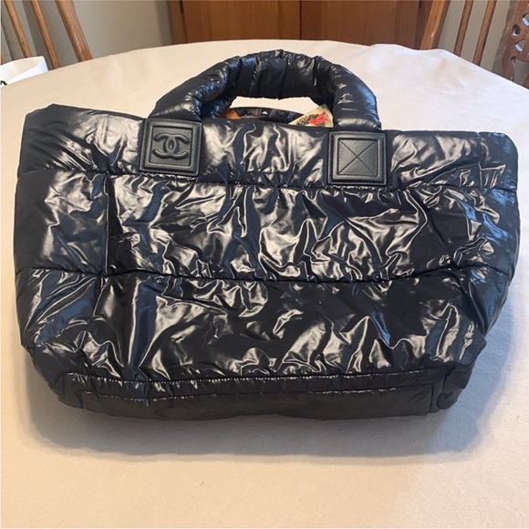 Auth CHANEL Coco Cocoon Nylon Puffer Bag *Reversible* - Picture 2 of 9